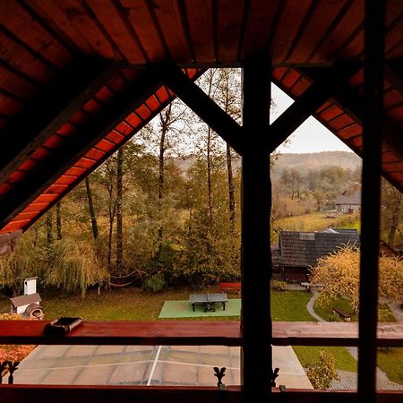 Pensiunea Doina Vadu Izei Extérieur photo