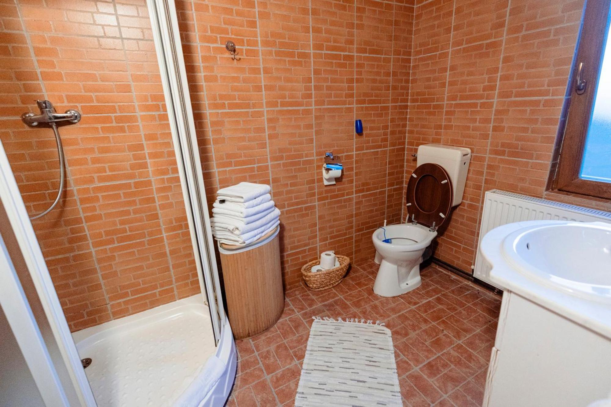 Pensiunea Doina Vadu Izei Extérieur photo