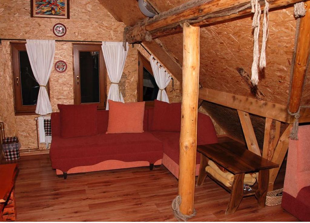 Pensiunea Doina Vadu Izei Extérieur photo