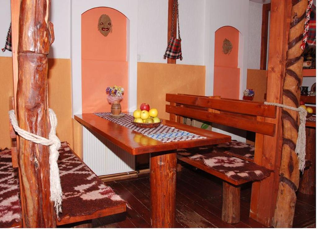 Pensiunea Doina Vadu Izei Extérieur photo