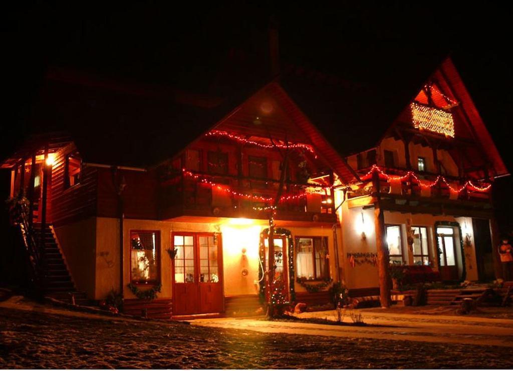 Pensiunea Doina Vadu Izei Extérieur photo
